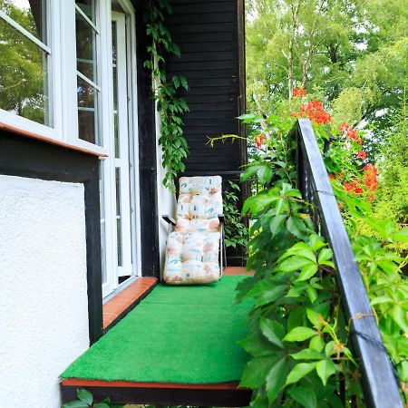 Lovely Apartment In Rusko With Pool Garden Darlowo Exterior foto