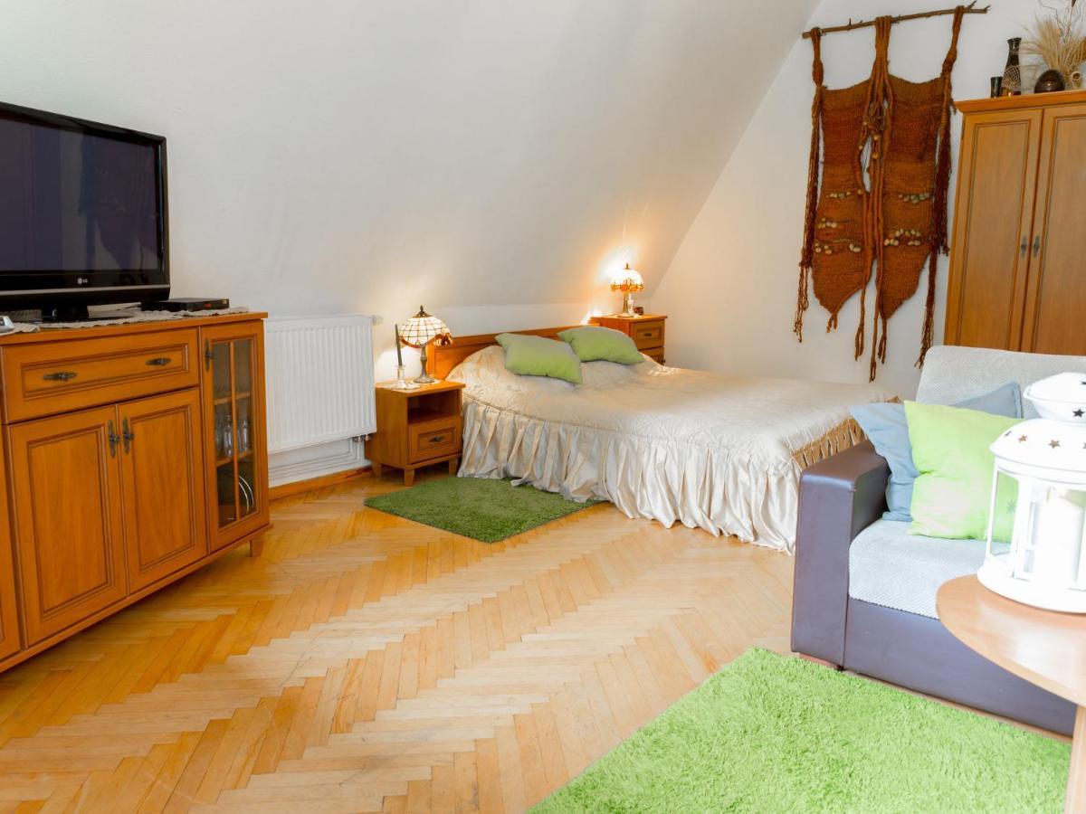 Lovely Apartment In Rusko With Pool Garden Darlowo Exterior foto