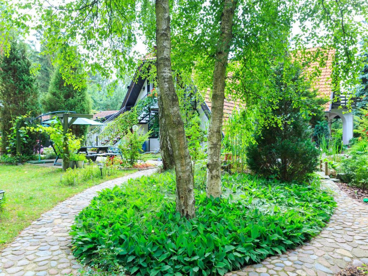 Lovely Apartment In Rusko With Pool Garden Darlowo Exterior foto