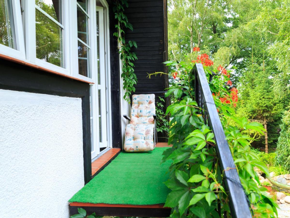 Lovely Apartment In Rusko With Pool Garden Darlowo Exterior foto